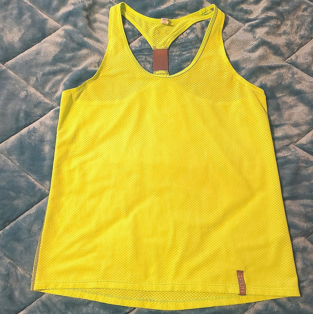 UA workout tank